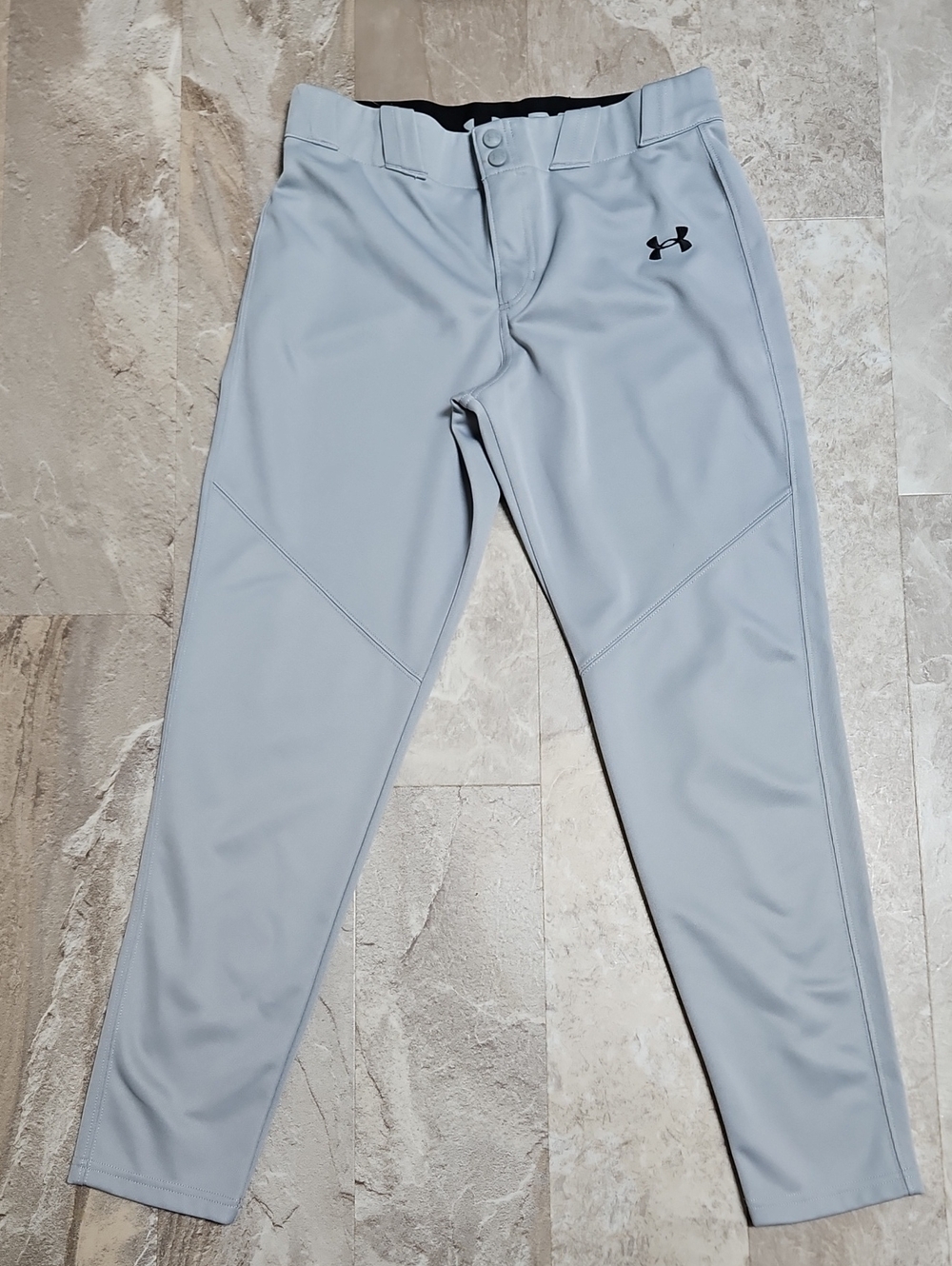 NWOT Under Armour Youth Baseball Pants. YXL